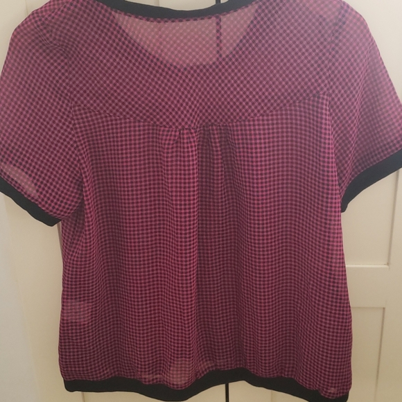 Short sleeve blouse - Picture 2 of 2